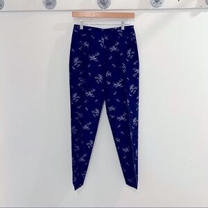𝅺TALBOTS cropped leg floral pants